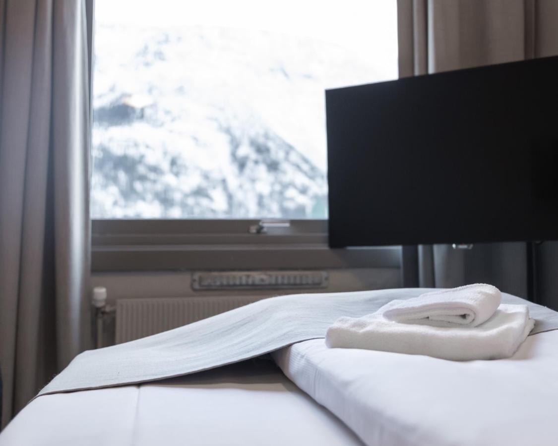 Froken Skjolds Hotel Lyngengarden Mosjøen Kültér fotó
